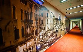 Premier Krakow Hotel